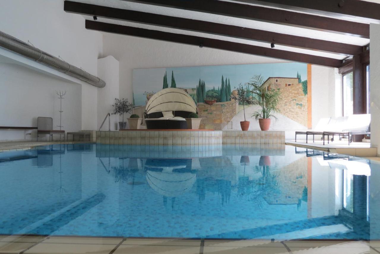 5 Sterne Ferienwohnung Hochgratblick Mit Schwimmbad Und Sauna Oberstaufen Exterior foto